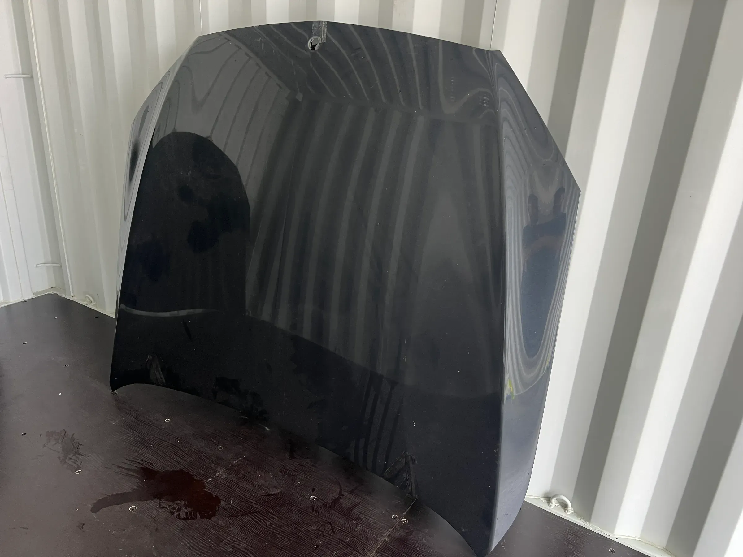 Second image of Mercedes S-Class W222 Bonnet OEM Obsidian Black 9197