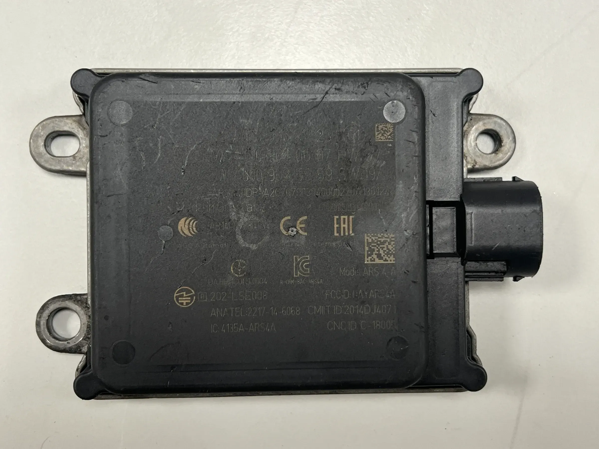 Mercedes-Benz Distance Radar Control Unit A0009007923 NEW