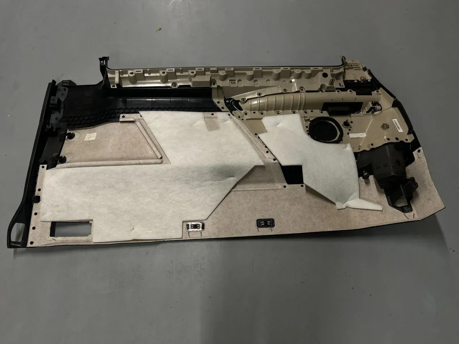 Second image of 2X Mercedes-Benz W447/W448 V-Class/Vito Side Panel Black RIGHT + LEFT NEW