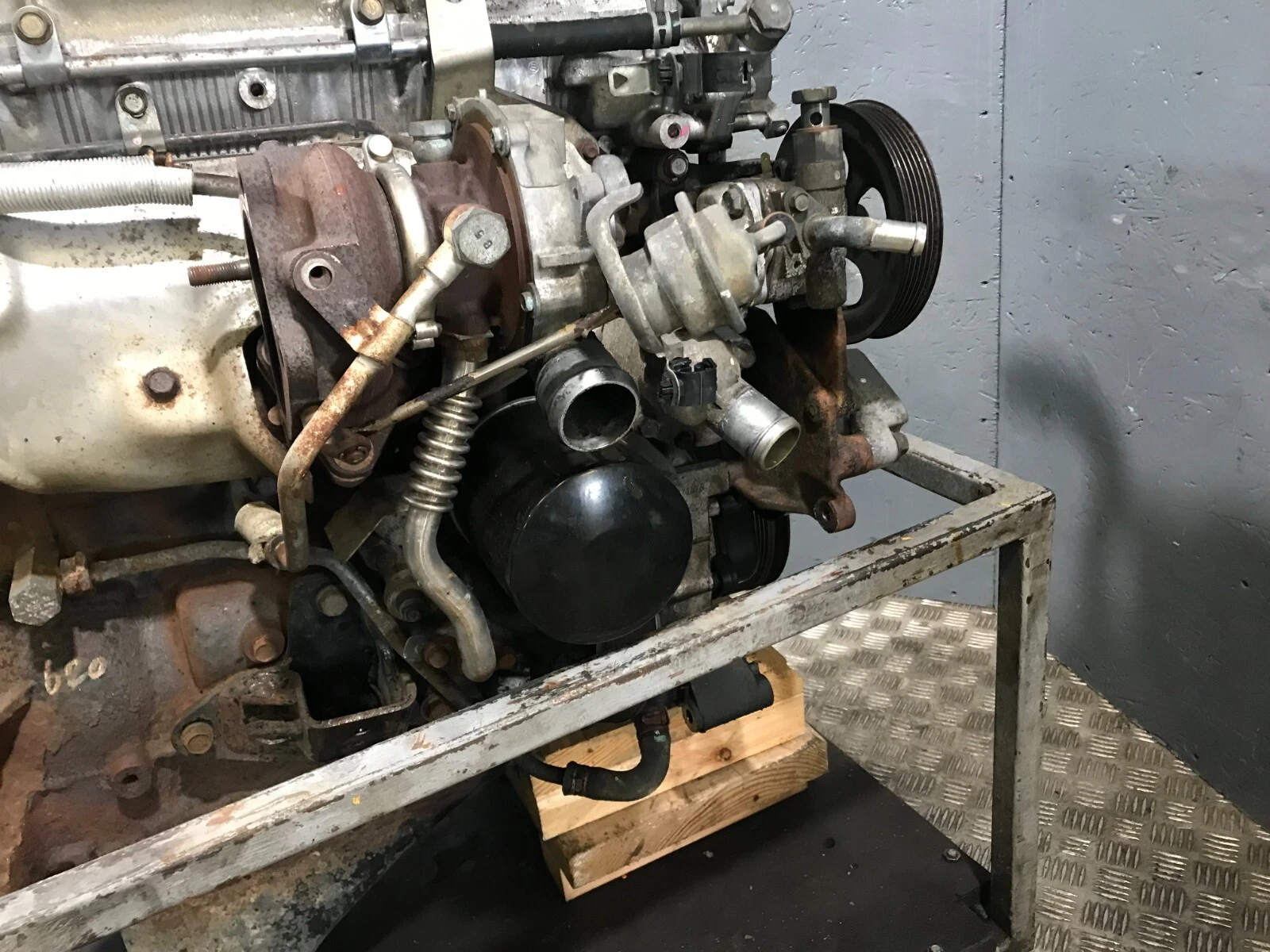 Second image of 2006–2015 Mitsubishi L200 2.5L DI-D Complete Engine